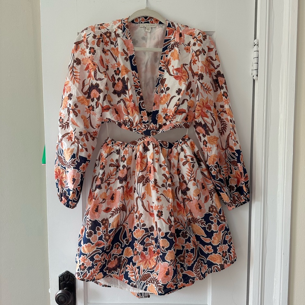 Chelsea & violet mini dress size 6